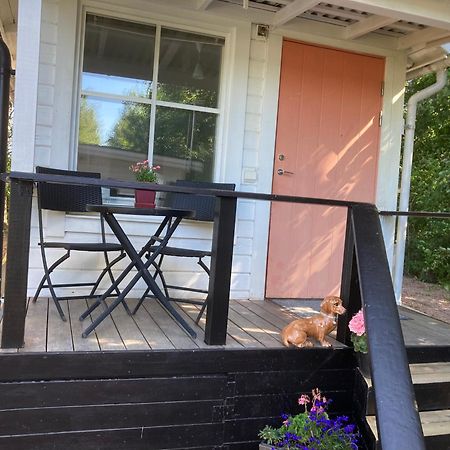 Mehri Bed & Breakfast Uppsala Bagian luar foto
