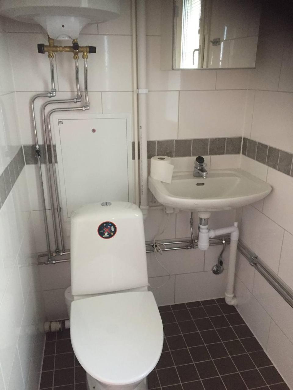 Mehri Bed & Breakfast Uppsala Bagian luar foto
