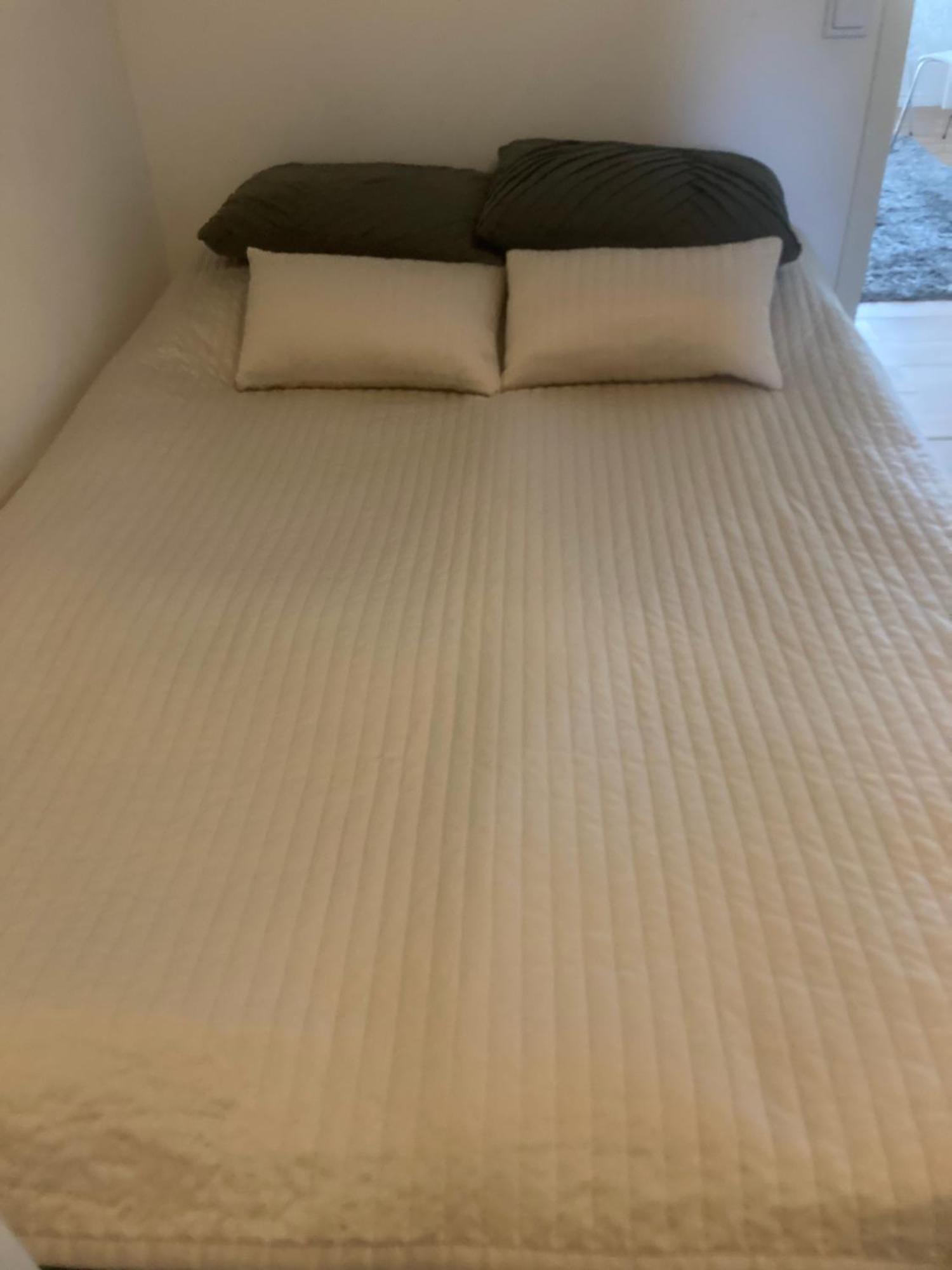 Mehri Bed & Breakfast Uppsala Bagian luar foto