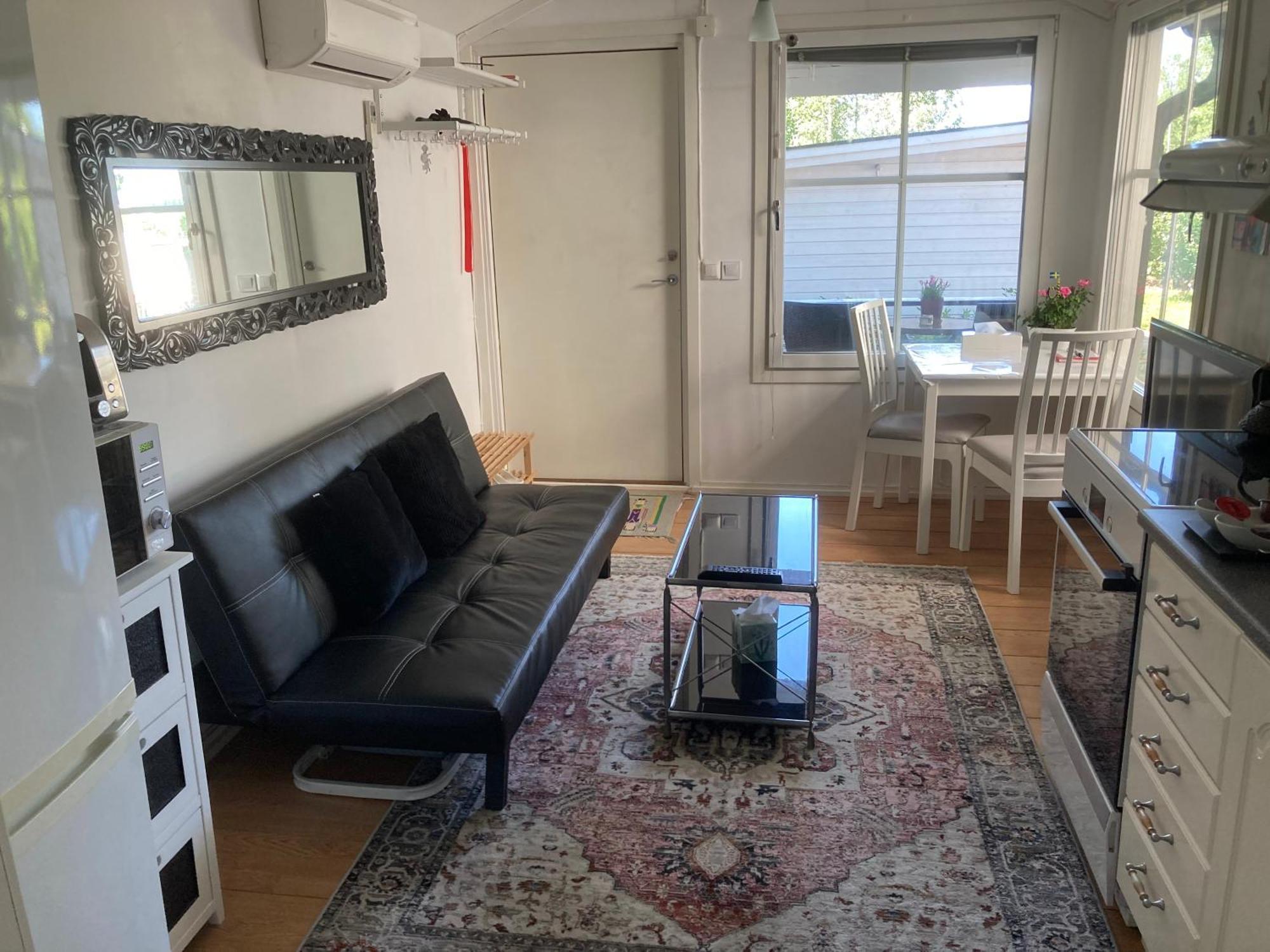 Mehri Bed & Breakfast Uppsala Bagian luar foto